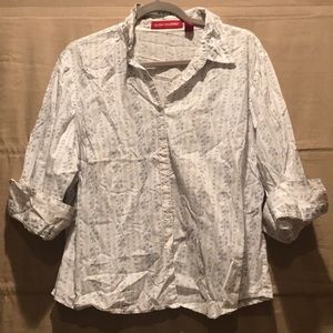 Women’s Vintage Style Button Down Shirt 🌞